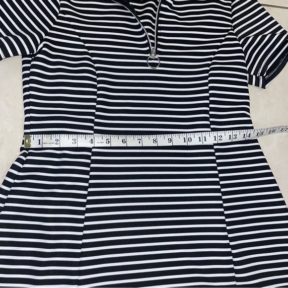 Striped Collared Dress - Picture 6 of 13